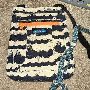 Kavu crossbody